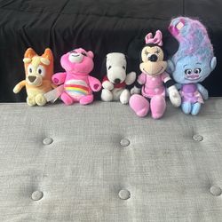 5 Plushy’s For $25 Or Five Dollars Each