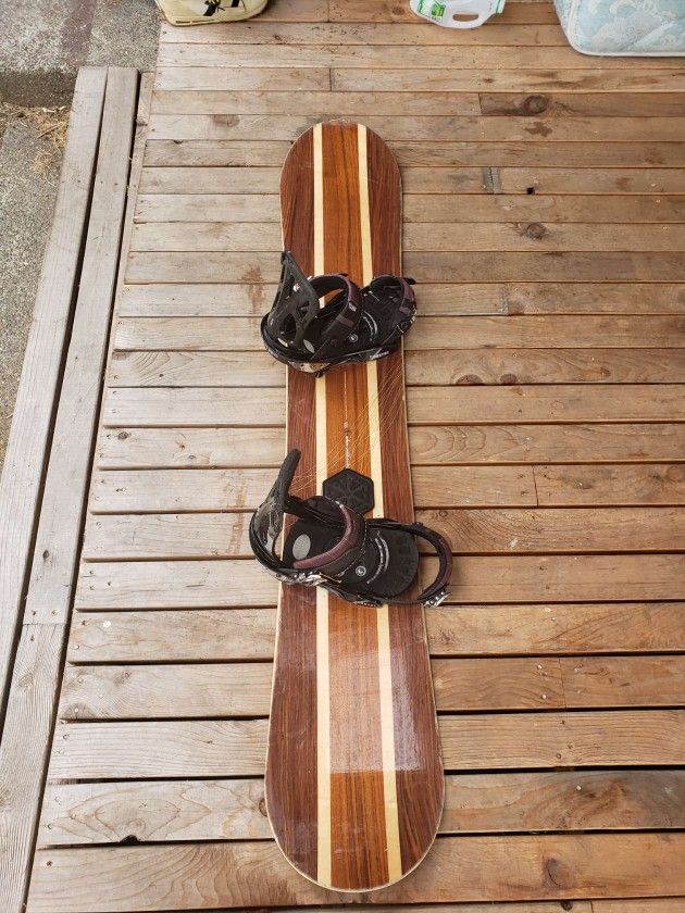 Men's Arbour Snowboard With Cartel Burton Bindings