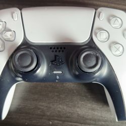 PlayStation DualSense Wireless Controller