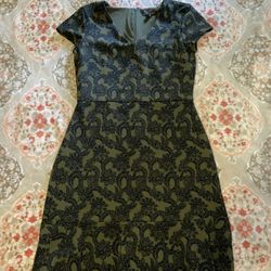 Women’s Banana Republic Dress Size 4 / Vestido De Mujer Talla 4