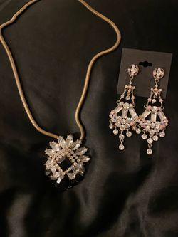 Necklace set