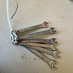 Husky Wrenches 
