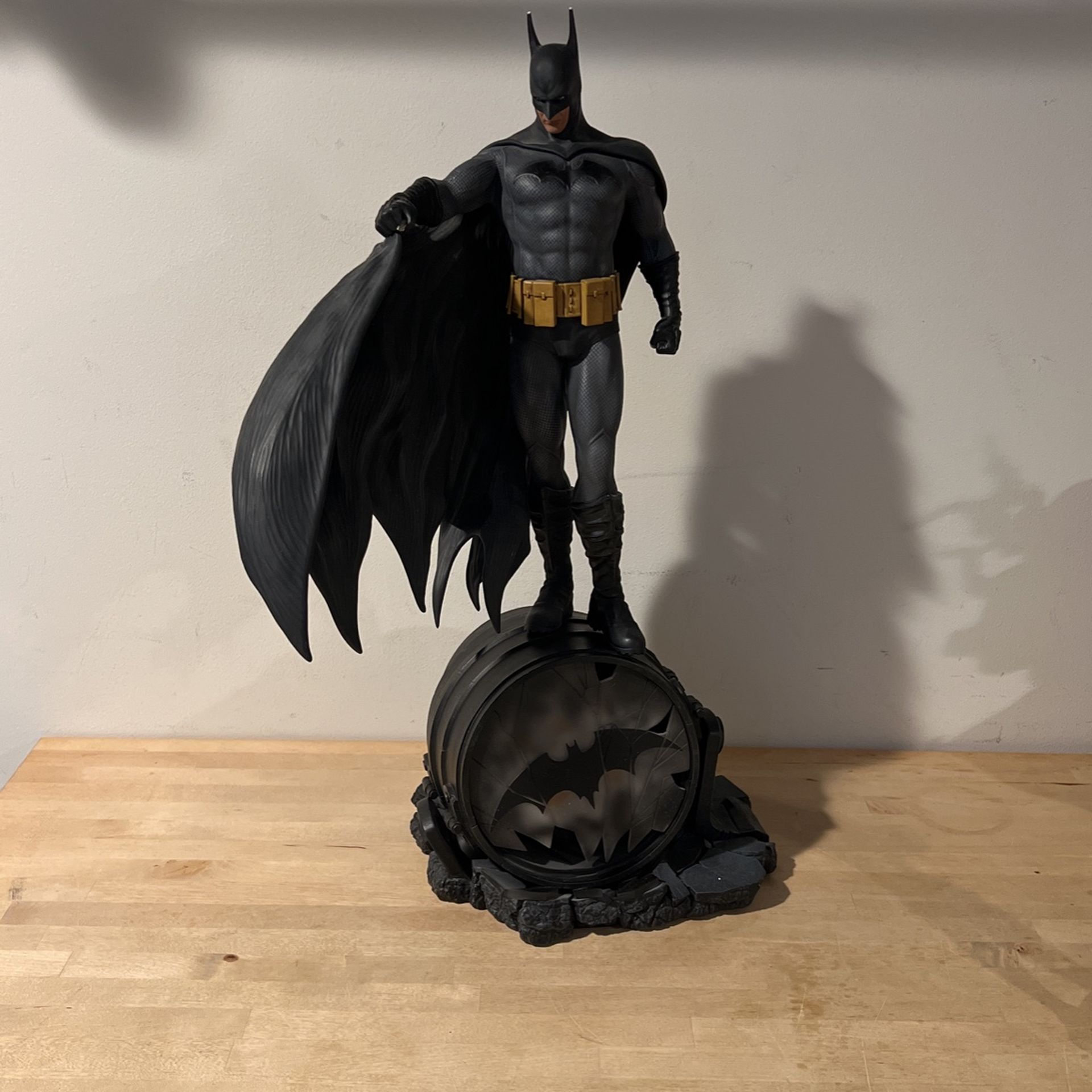 Batman DC Comics Statue
