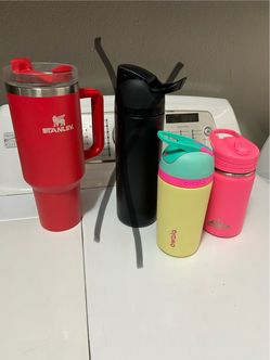 Stanley, Owala, Hydro Flask Water Bottle Bundle