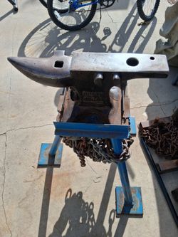 farrier anvil and stand