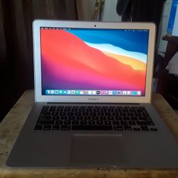 MacBook Air 13-Inch A1466  Intel Core i5 Charger Includes 