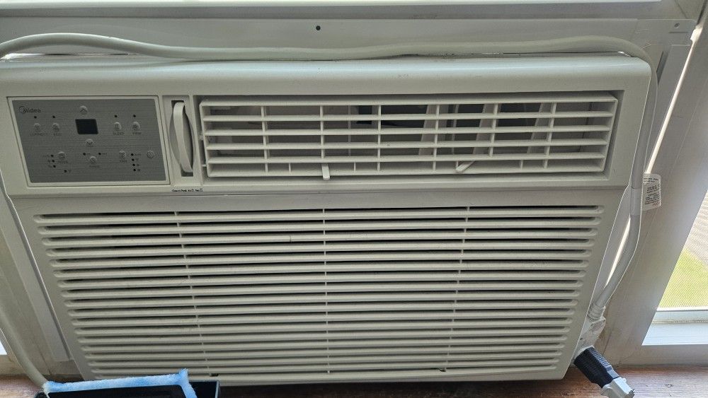 AC