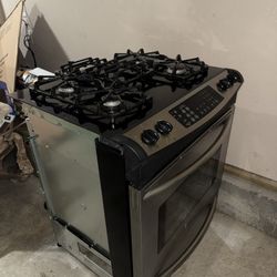 Working Stove Frigidaire 