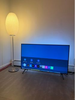 Samsung 50” Crystal UHD 4K Smart TV (Model 50TU700D) — Like New
