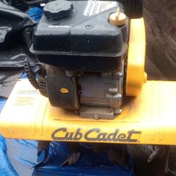 Cub cadet roto tiller 