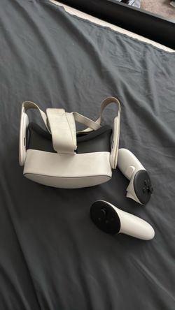 Meta Quest 3s VR Headset