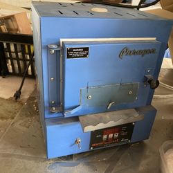 For tRaDE-glass Kiln, 3 Torch Heads, Misc Rods and Tools