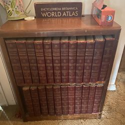 Encyclopedia Brittanica World Atlas Books with stand