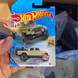 Hot wheels jeep gladiator