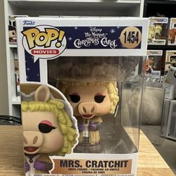 Mrs. Cratchit Muppets Christmas Carol Funko Pop #1454 Disney Movies Ms. Piggy