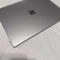 Microsoft Laptop 4