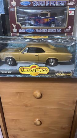 American Muscle Pontiac GTO Die-Cast Model Car