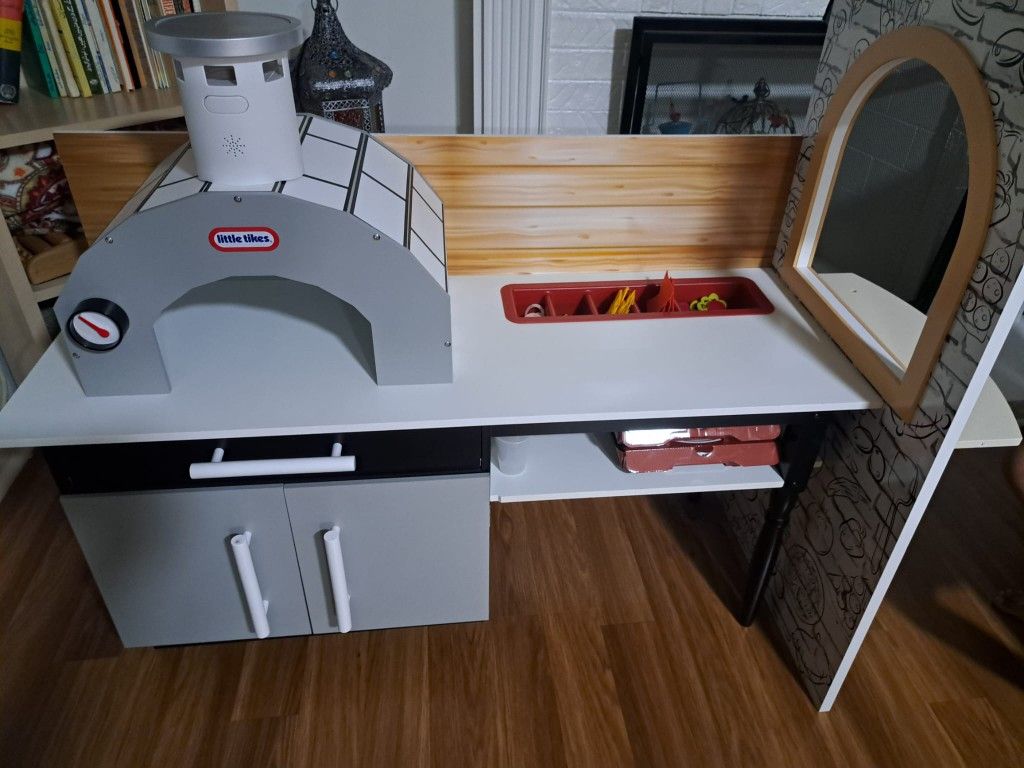 Pizza Set All Real Wood and Assembled