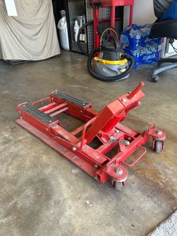 Motorcycle jack