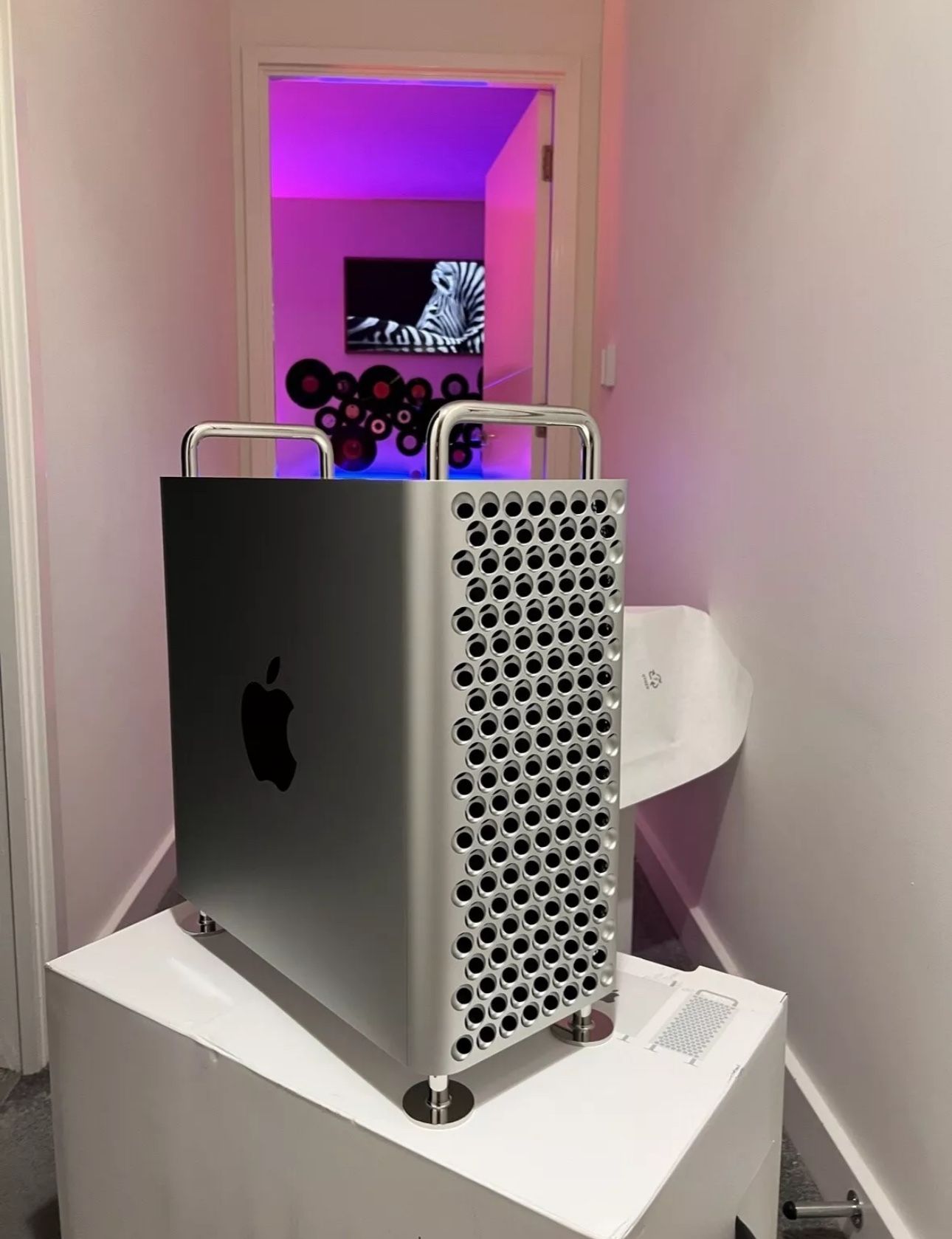 Apple Mac Pro - 3.2 GHz 16-Core, 192 GB RAM