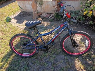 Two 18in bikes and scooter