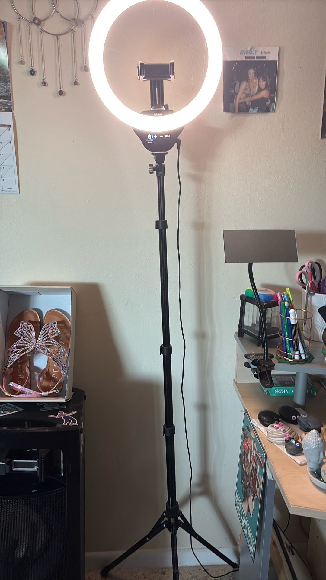 Smart Phone Selfie Holder Editing