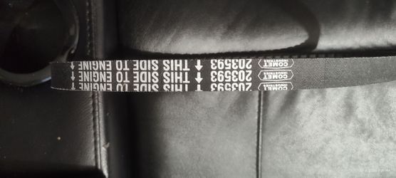 Genuine Comet 30 series torque converter belt.