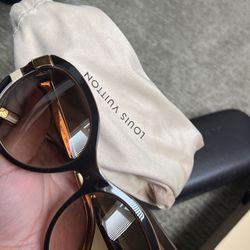 Louis Vuitton Sunglasses ..