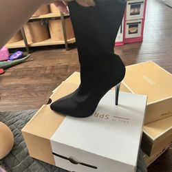 Woman Shoes