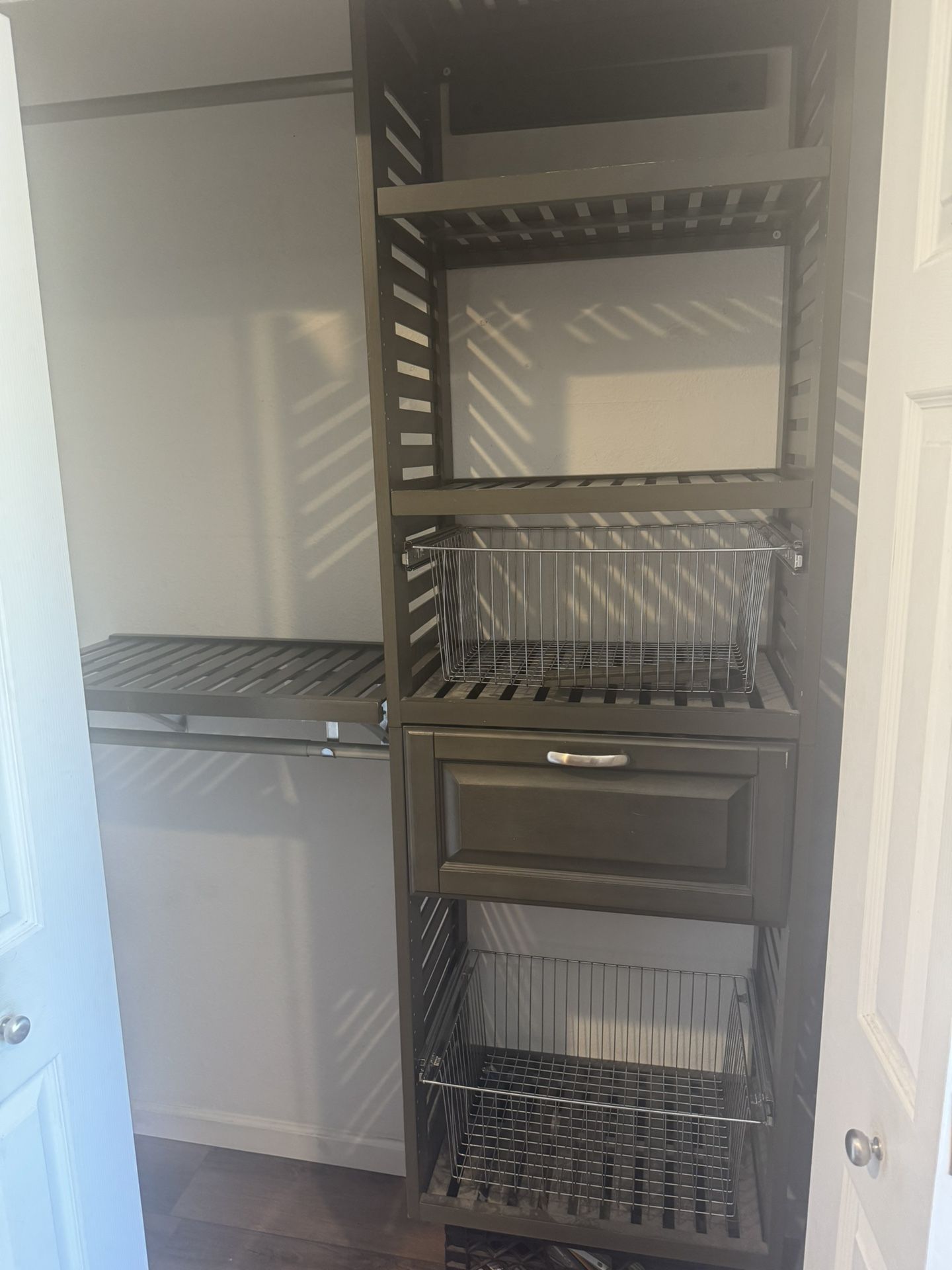 Allen&Roth Closet System In Grey