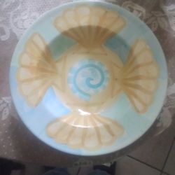 Bella Ceramica Seashell Serving Bowl And Two Saucers China