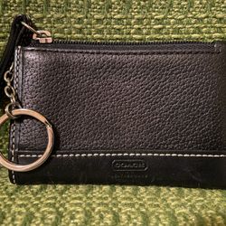 Vintage Coach leather keychain wallet
