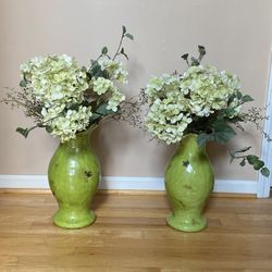 New Pair of Vases with Flowers