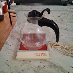 Coffee ☕️ Warmer With Perix Kettle 12 Cup Capacity Best CONDITION Look Like  New  Just Use It 2 Or 3 Times 
