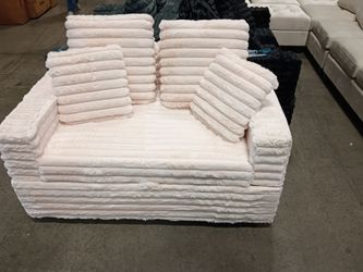 Pink Rabbit Fur pullout bed