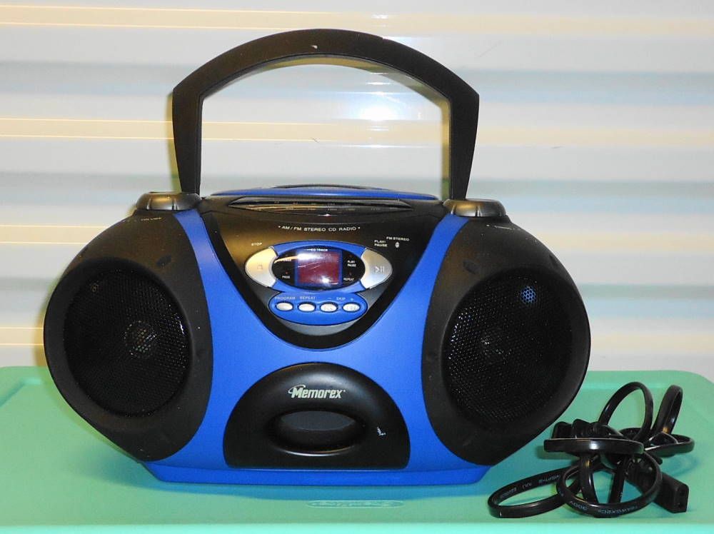 Memorex Sport AM /FM Portable Stereo Radio CD Player Blue