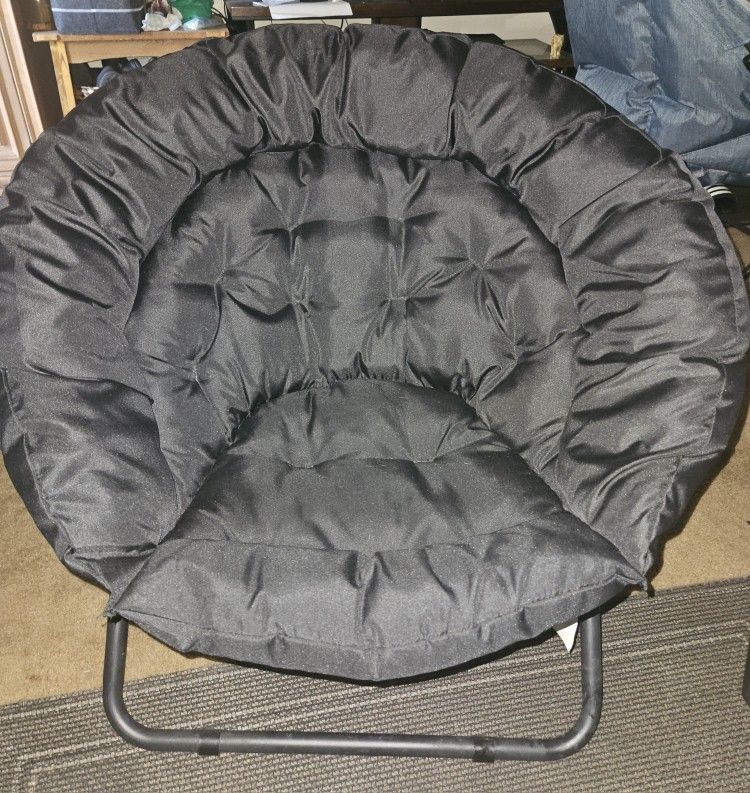 Folding Saucer Chair Black