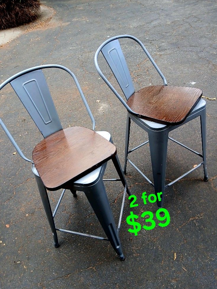 Swivel Chairs 2