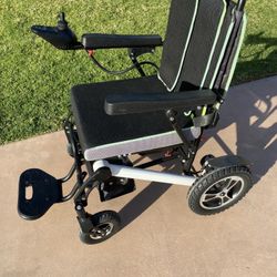 Folding Electric Wheelchair