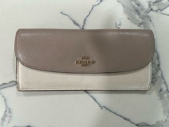 Coach long wallet