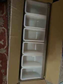 Serving tray
