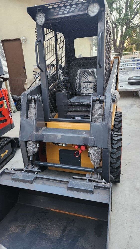 Mini Skid Steer
