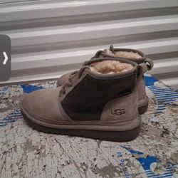 Gray Ugg Boots SZ4