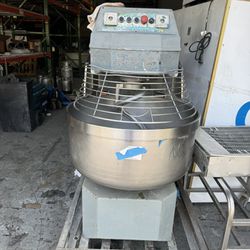 Kimper 120qt Industrial Mixer 