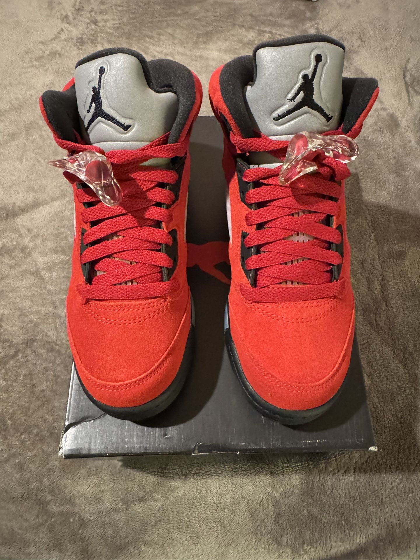 Air Jordan 5 Retro (GS), Size 4.5Y