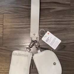 Grey Lululemon Wrislets
