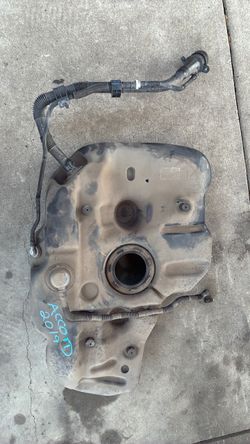 2019 Honda accord sport fuel tank
