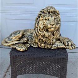 Golden Laying Lion Statue