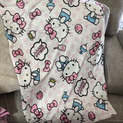 Hello Kitty Blanket