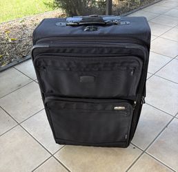 Big Travel Pro  Suitcase